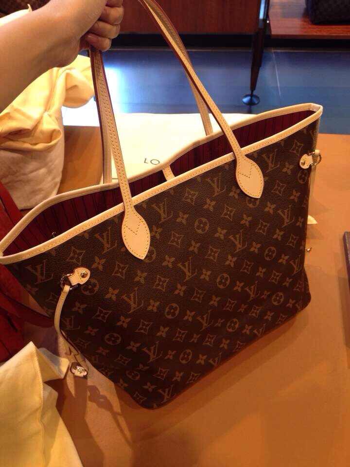 Discount Price Louis Vuitton Neverfull MM Bag M41177 Cerise